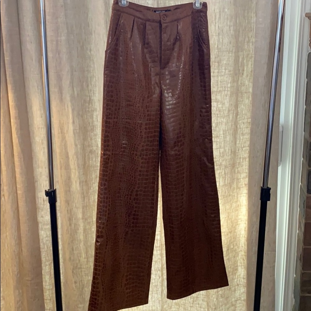 NWT NASTY GAL BROWN CROC VINYL PANT